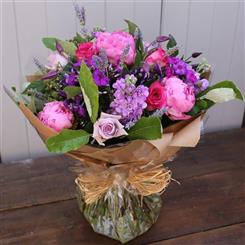   A SUMMER SCENTS HANDTIED florist choice