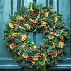   DELUXE DOOR WREATH